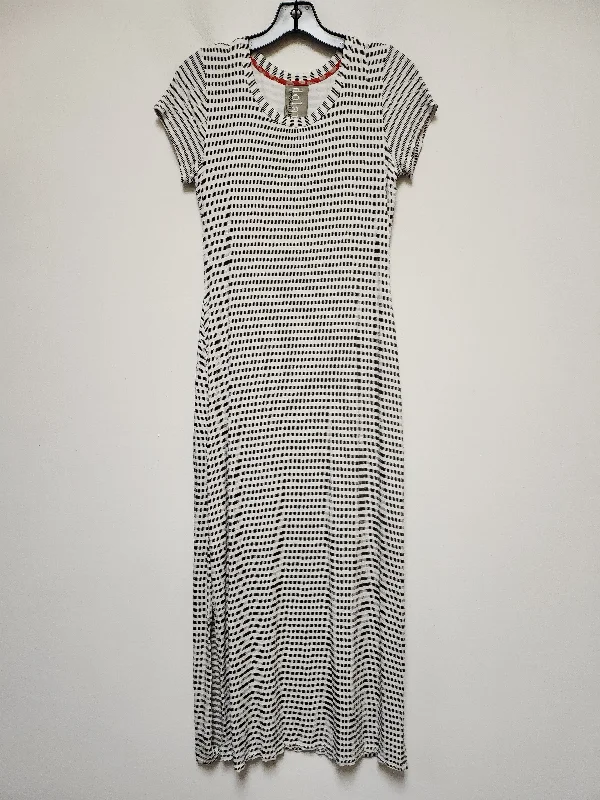 Striped Pattern Dress Casual Maxi Dolan Left Coast, Size Petite   S