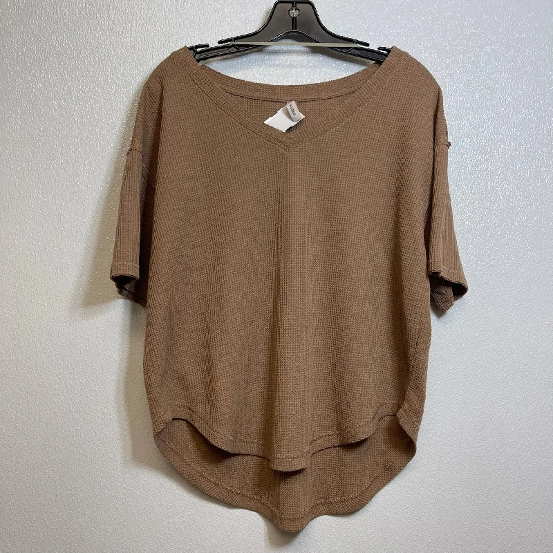 Top Short Sleeve Basic By Wishlist In Chocolate, Size: S